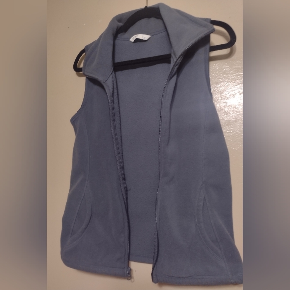 Women's fleece old navy vest